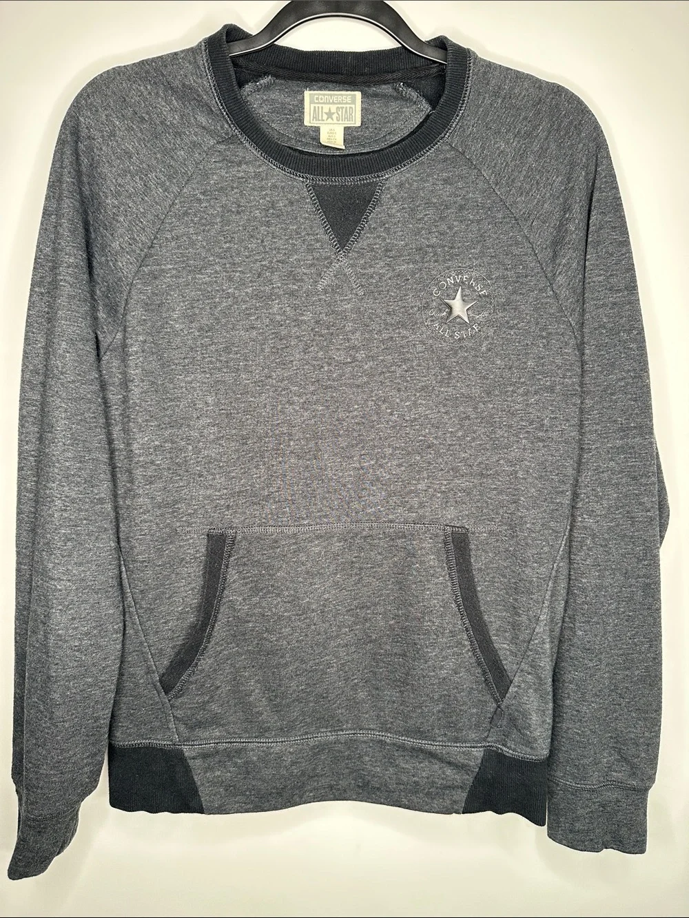 Converse all star chuck taylor  Men's Heather Gray Crewneck Sweatshirt US small